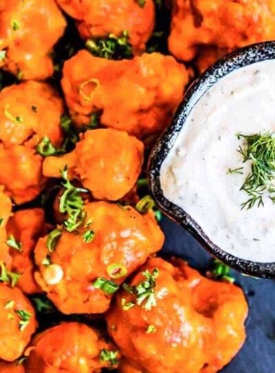 Recipe for vegan buffalo cauliflower wings