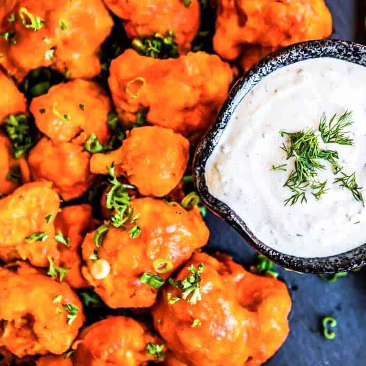 Recipe for vegan buffalo cauliflower wings