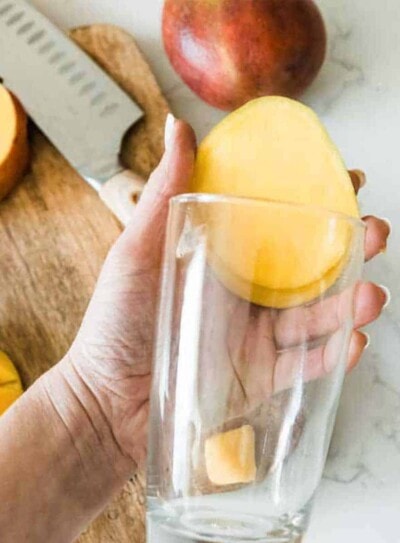 how to cut a mango