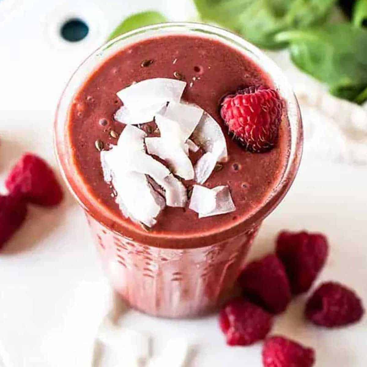 Raspberry smoothie recipe with greens