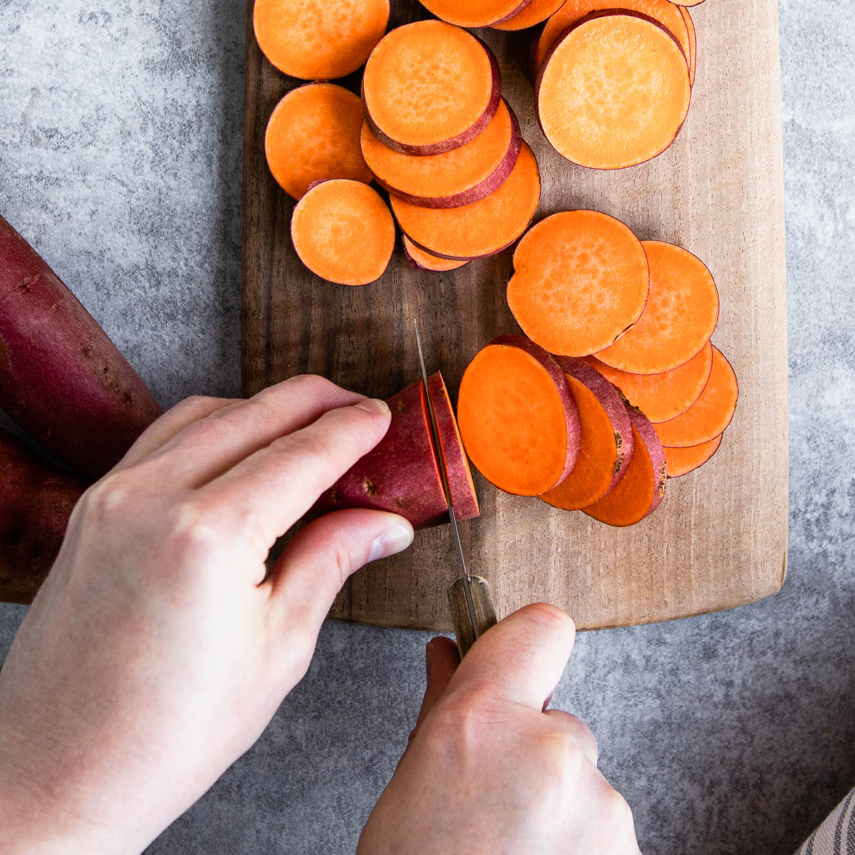 slicing sweet potatoes